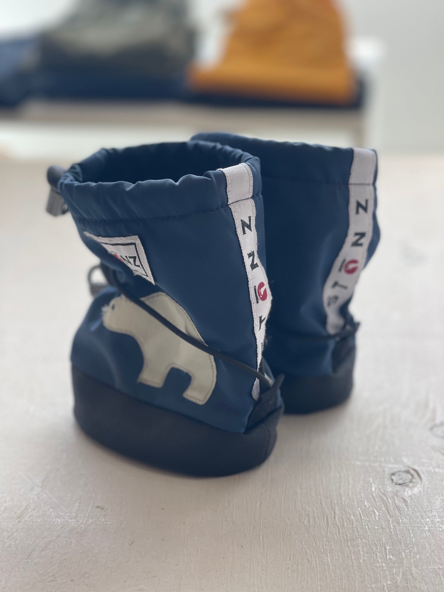 Bottillons souples imperméables 0-9M, par Stonz