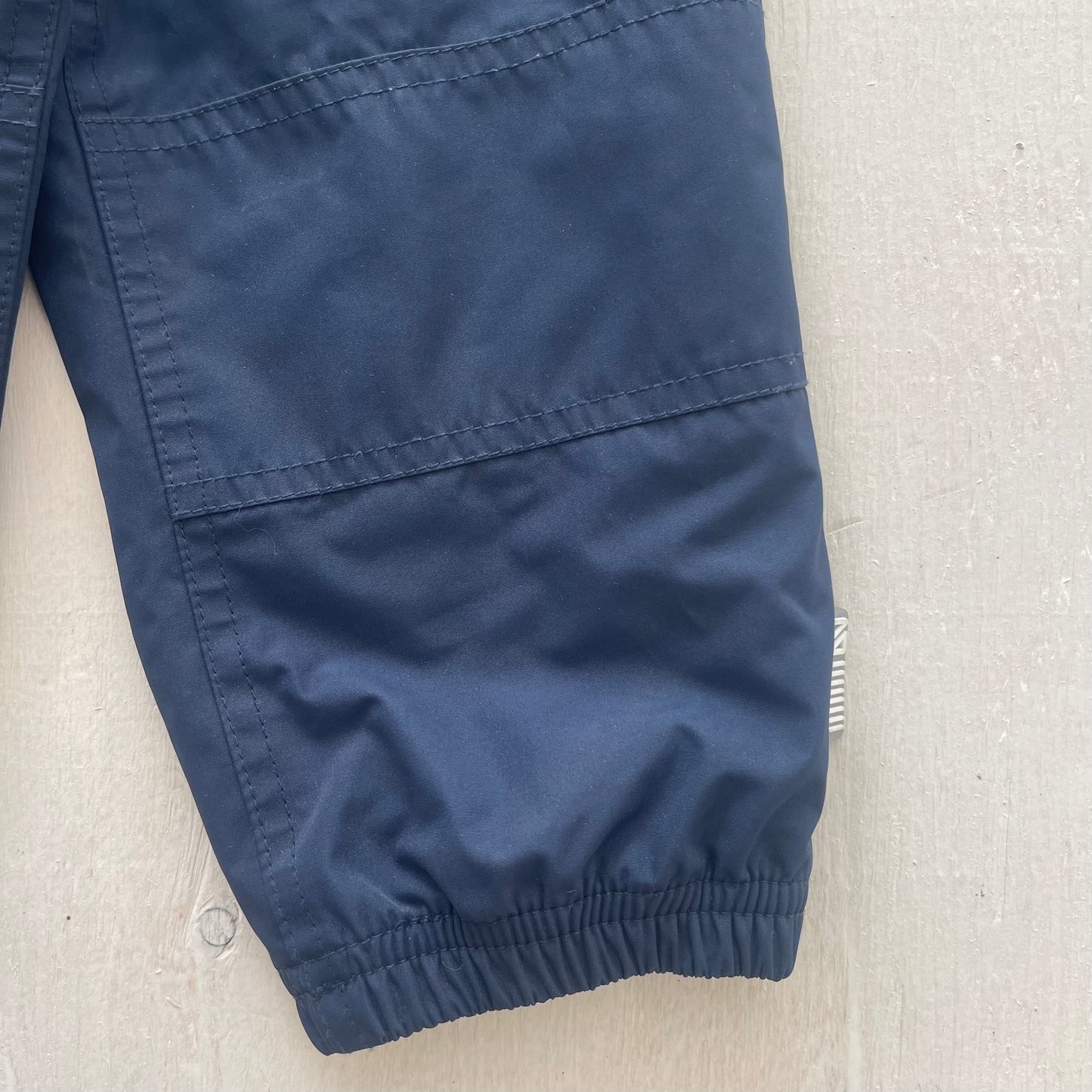 Pantalons imperméables doublés, par Nanö
