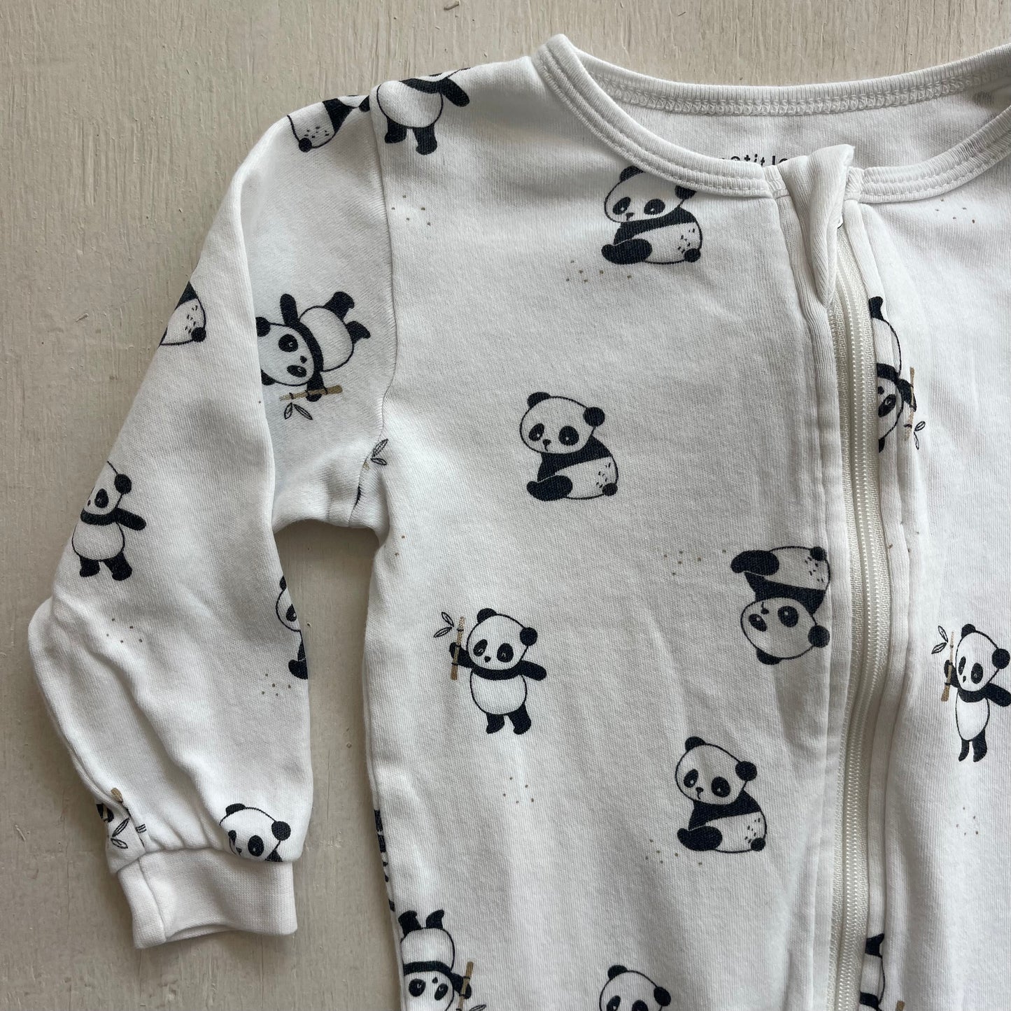 Pyjama 18M, par Petit lem