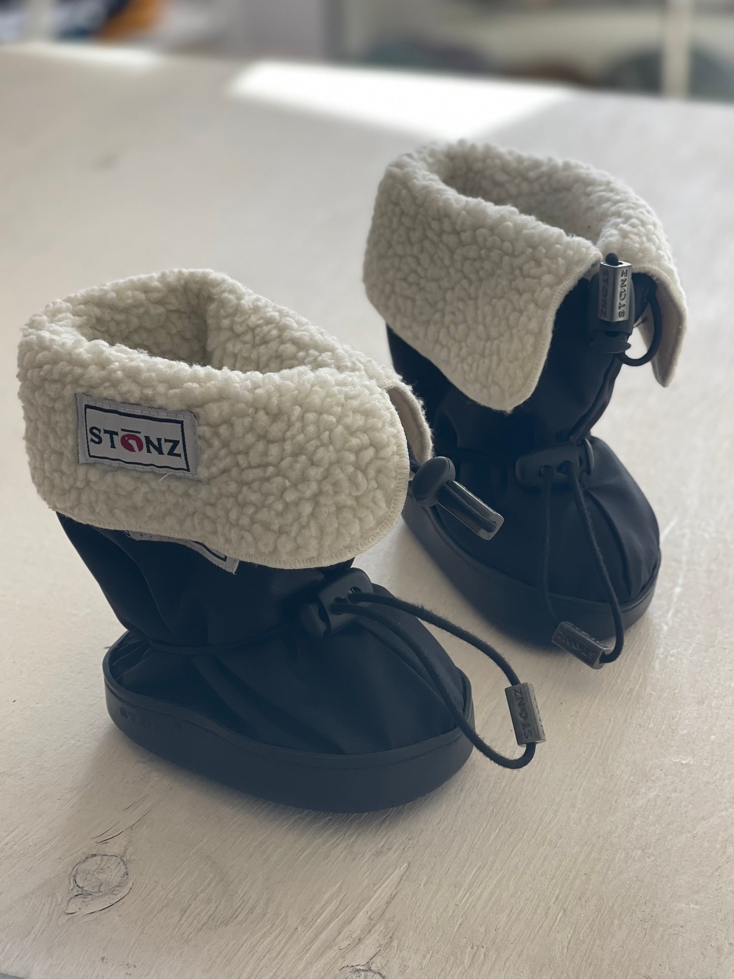 Bottillons d'hiver 6-12M, par Stonz