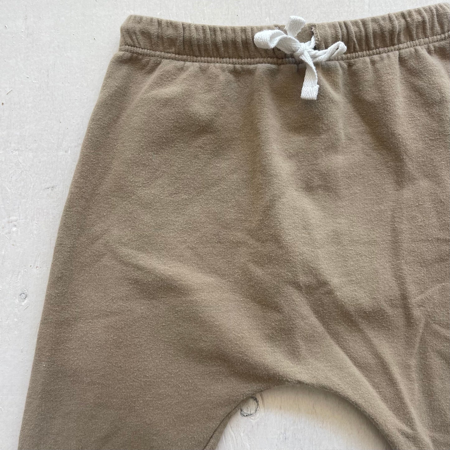 Pantalons harem 18-24M, par Quincy Mae