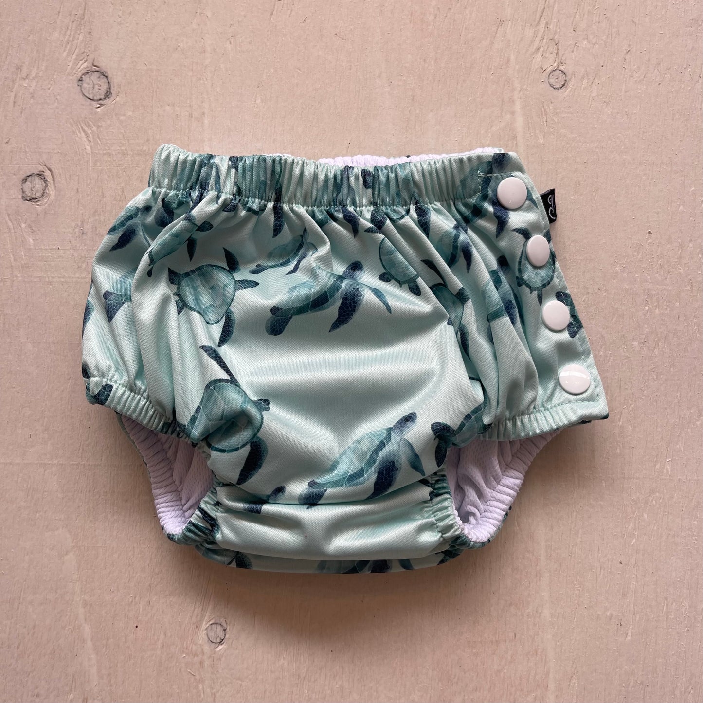 Couche de baignade 24-30 lb, par Honeysuckle