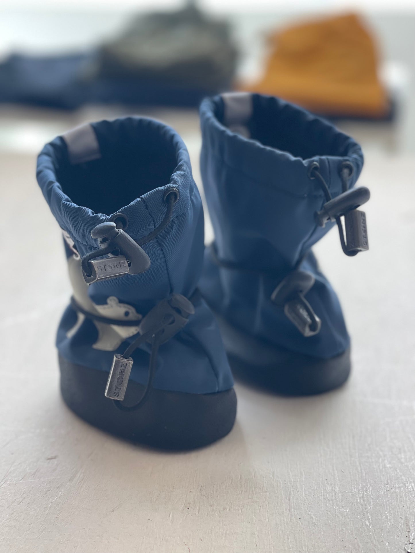 Bottillons souples imperméables 0-9M, par Stonz