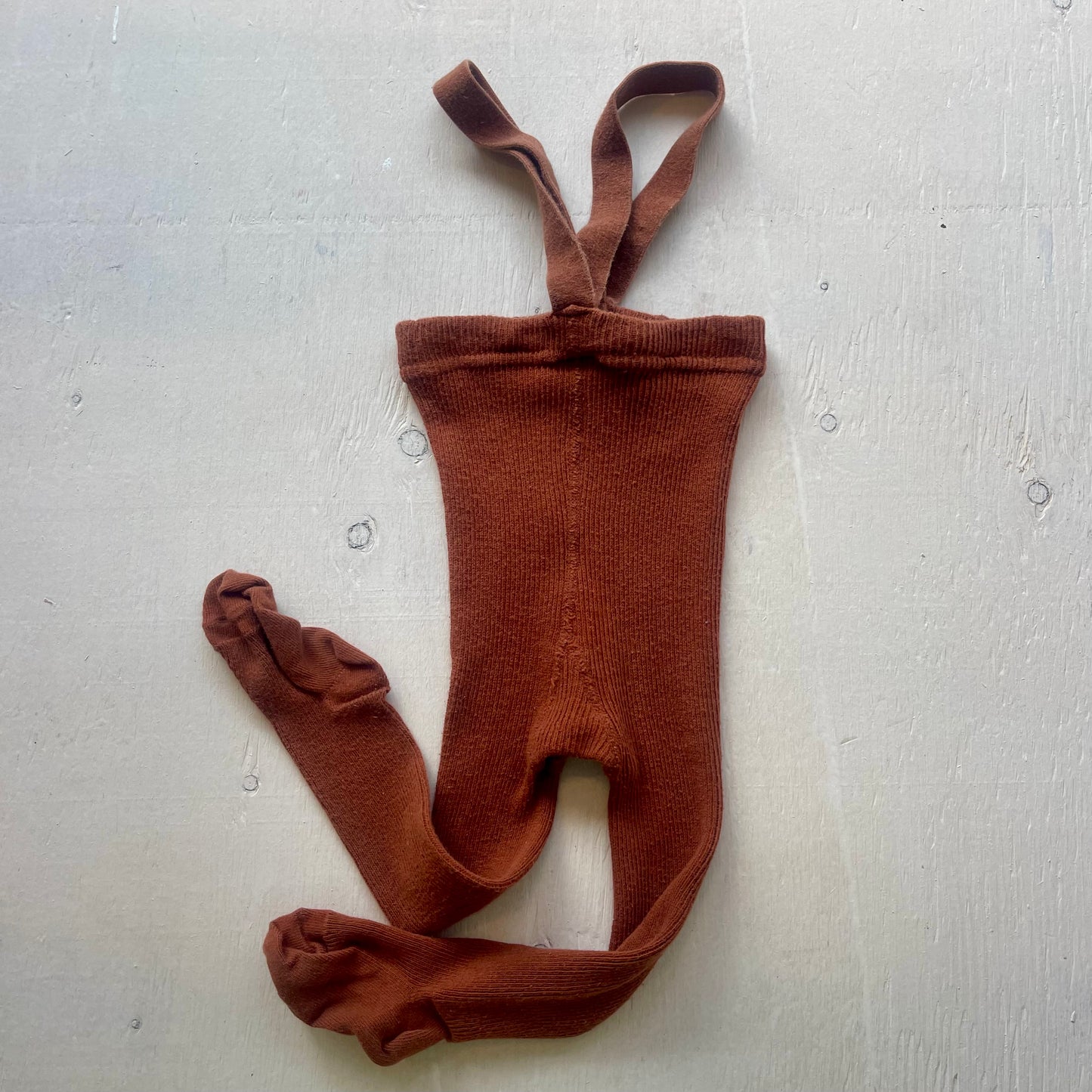 Collants à bretelles Ribbed, par Silly Silas