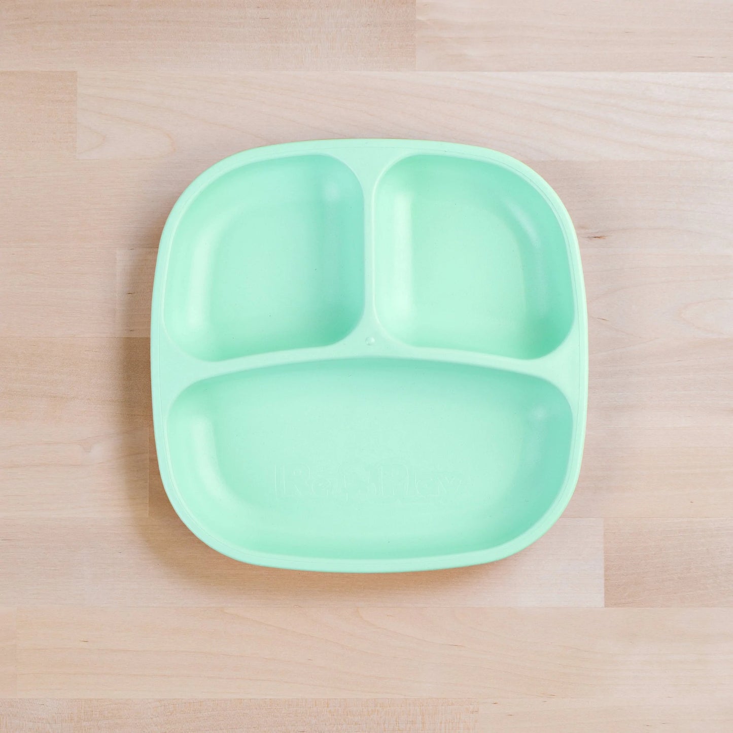 Assiette divisée en plastique recyclé