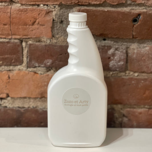 Bouteille en plastique avec bouchon plat