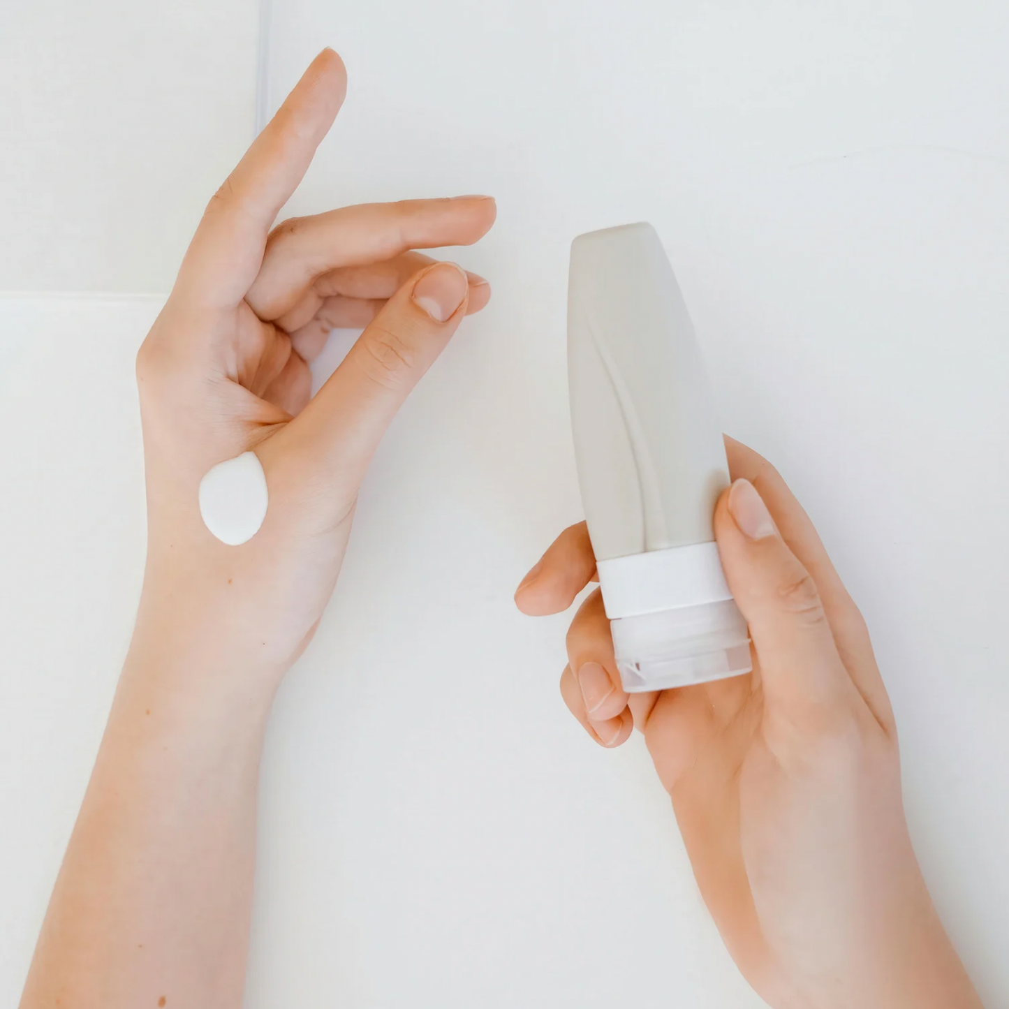 Crème hydratante mains et corps - Sans odeur | VRAC