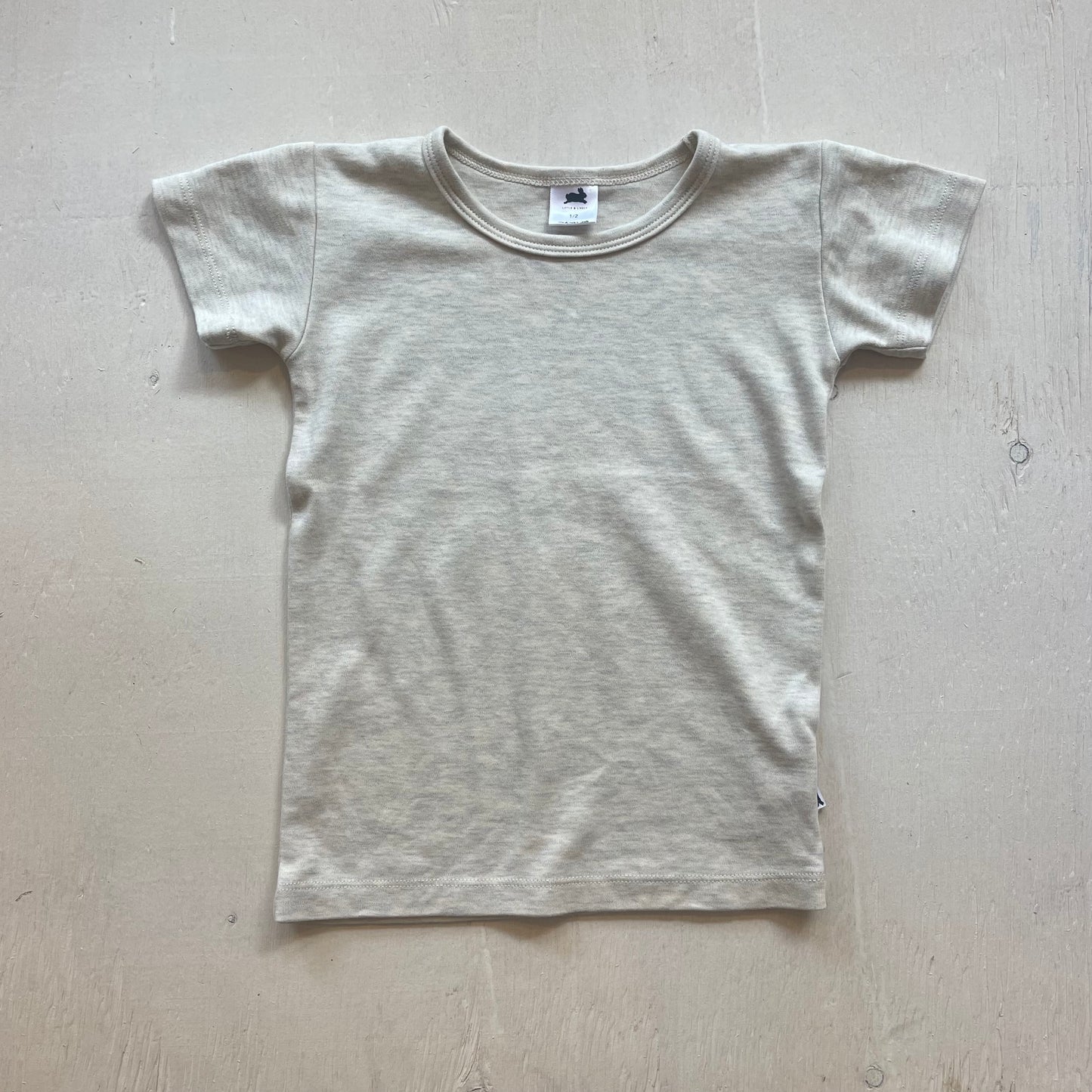 T-Shirt 1-2T, par Little & Lively