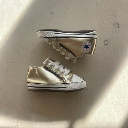 Chaussures Cribster 3US, par Converse