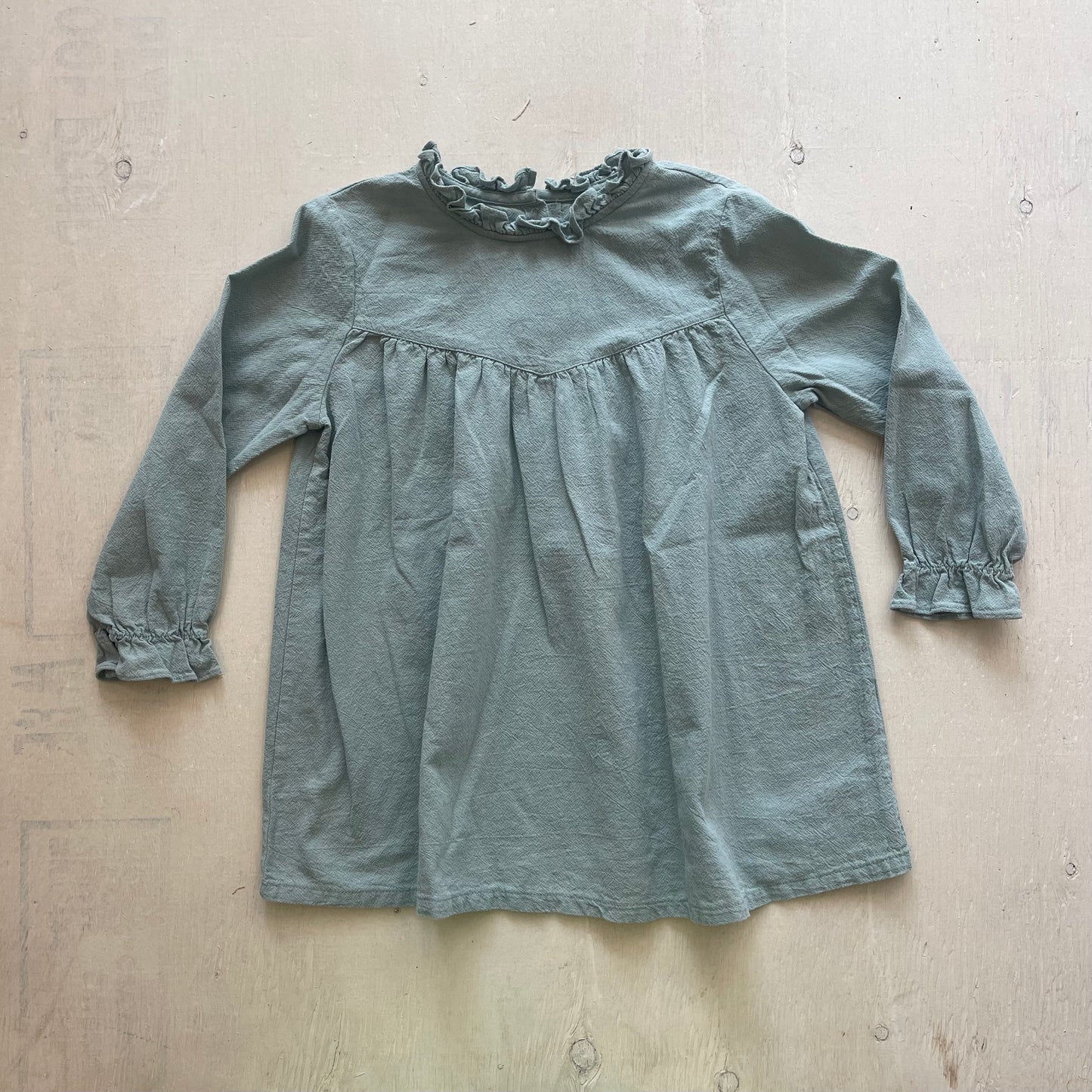 Robe 5Y, par Yubaobei