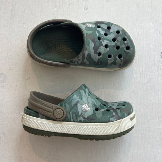 Chaussures 6-7US, par Crocs