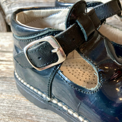 Chaussures en cuir verni 5US, par Trader