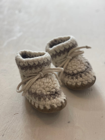 Pantoufles en laine et cuir 13 cm