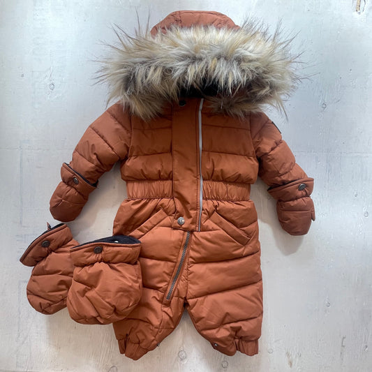 Habit d'hiver 9M, par Deux par deux