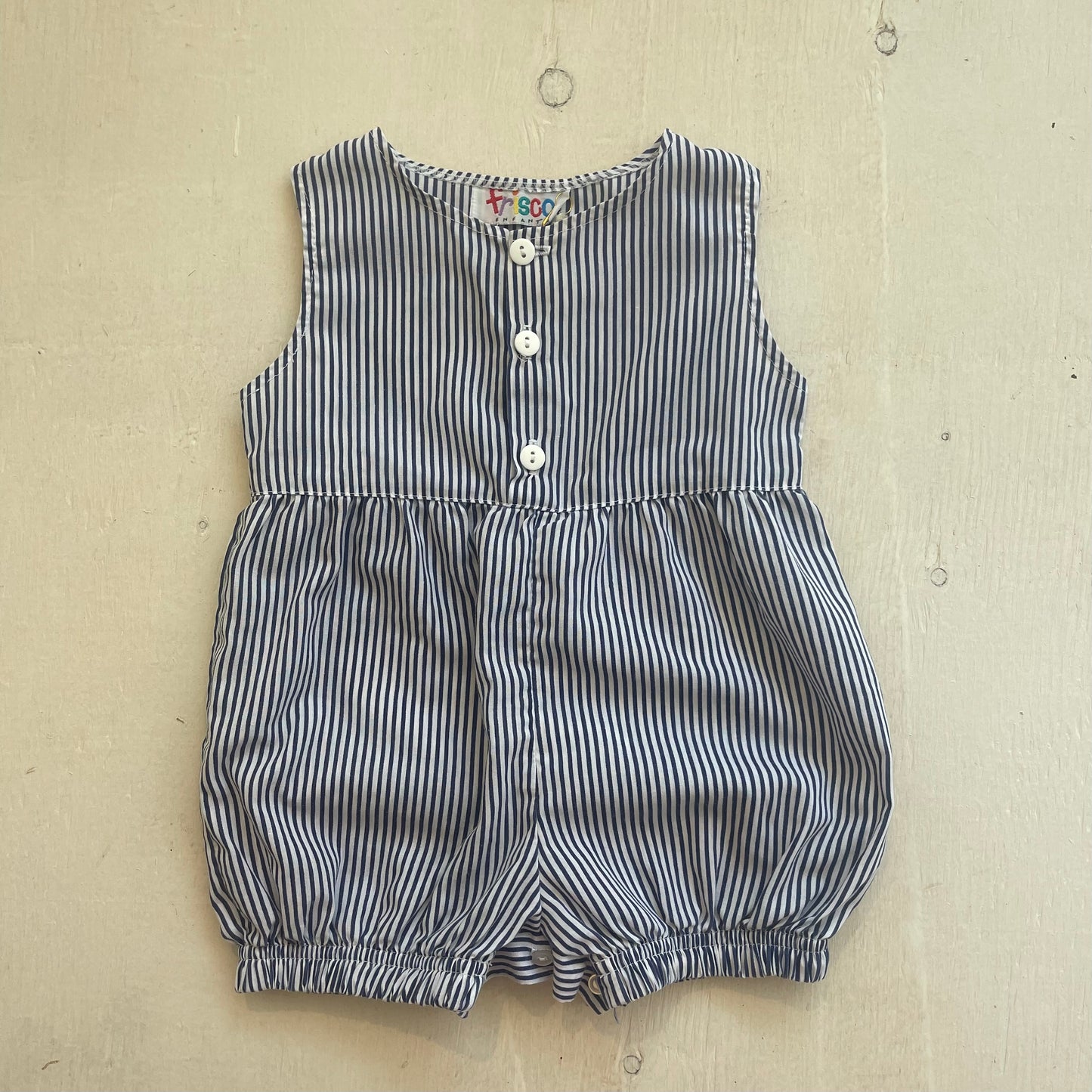 Barboteuse 9-12M, par Frisco Enfants
