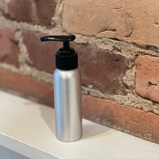 Bouteille en aluminium avec pompe