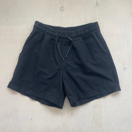 Shorts 12Y, par MEC