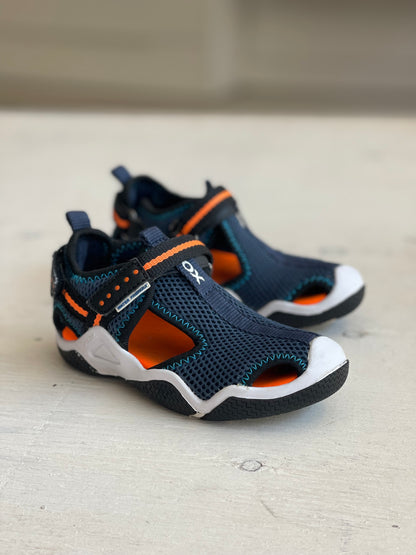 Sandales Wader 8,5US, par Geox