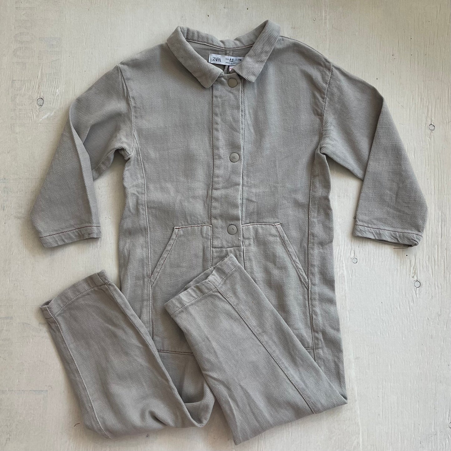 Combinaison 4-5Y, par Zara