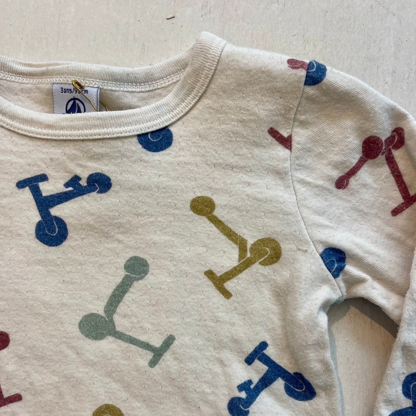 Pyjama 2 pièces 3T, par Petit bateau