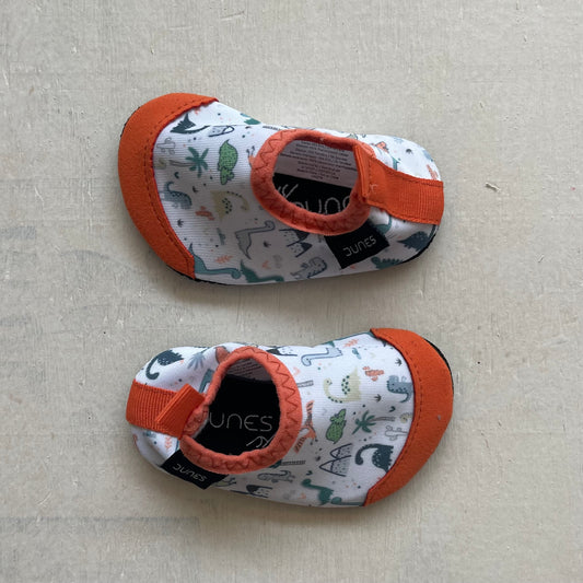 Chaussures d'eau 4-5US, par Dunes