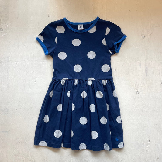 Robe 5Y, par Petit bateau