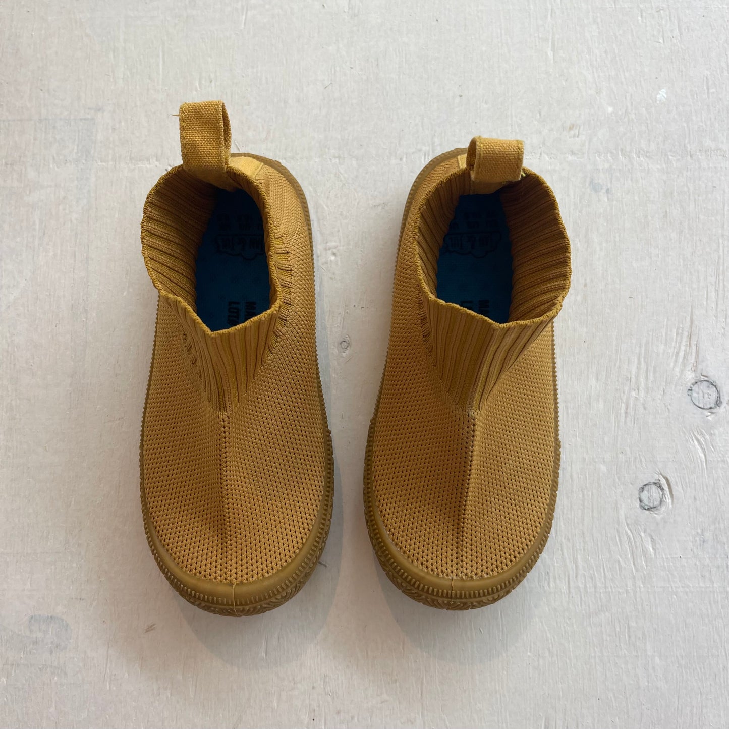 Chaussures 10,5US, par Jan & Jul