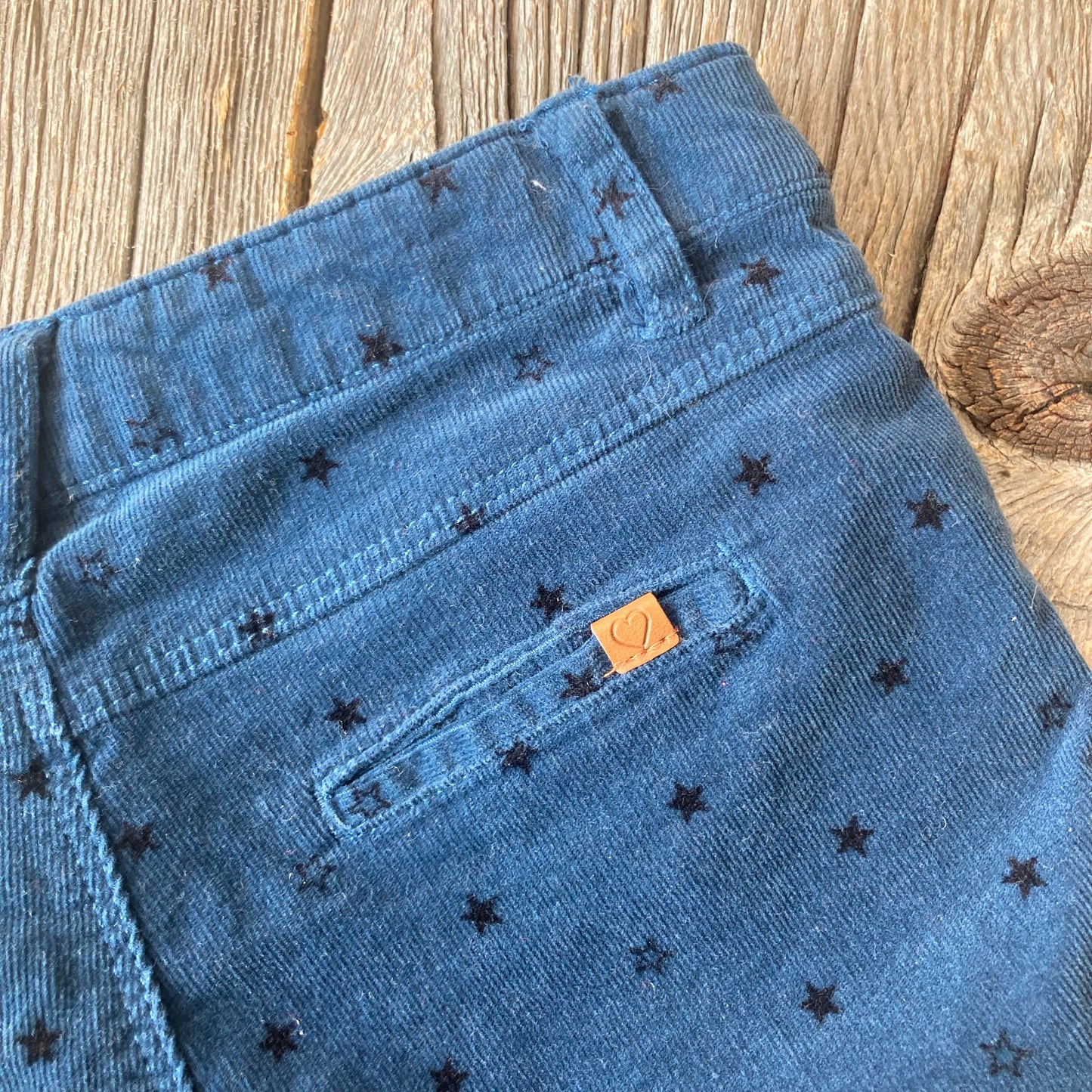 Shorts en velours côtelé 12-18M, par Zara