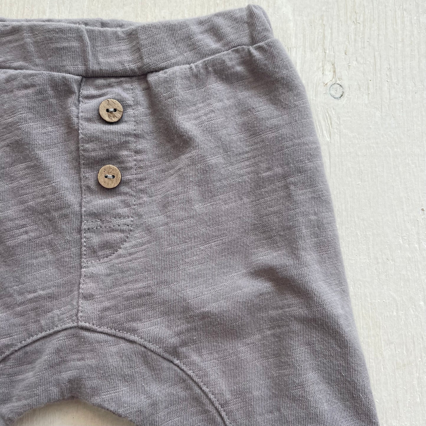 Pantalons 0-3M, par Rylee + Cru