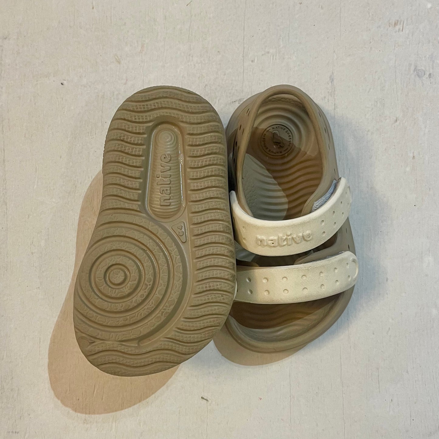 Sandales Chase 4US, par Native