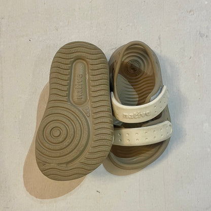 Sandales Chase 4US, par Native