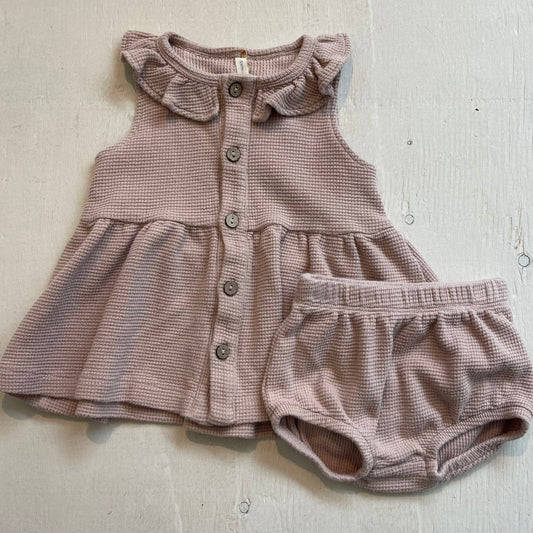 Ensemble 3-6M, par Quincy Mae