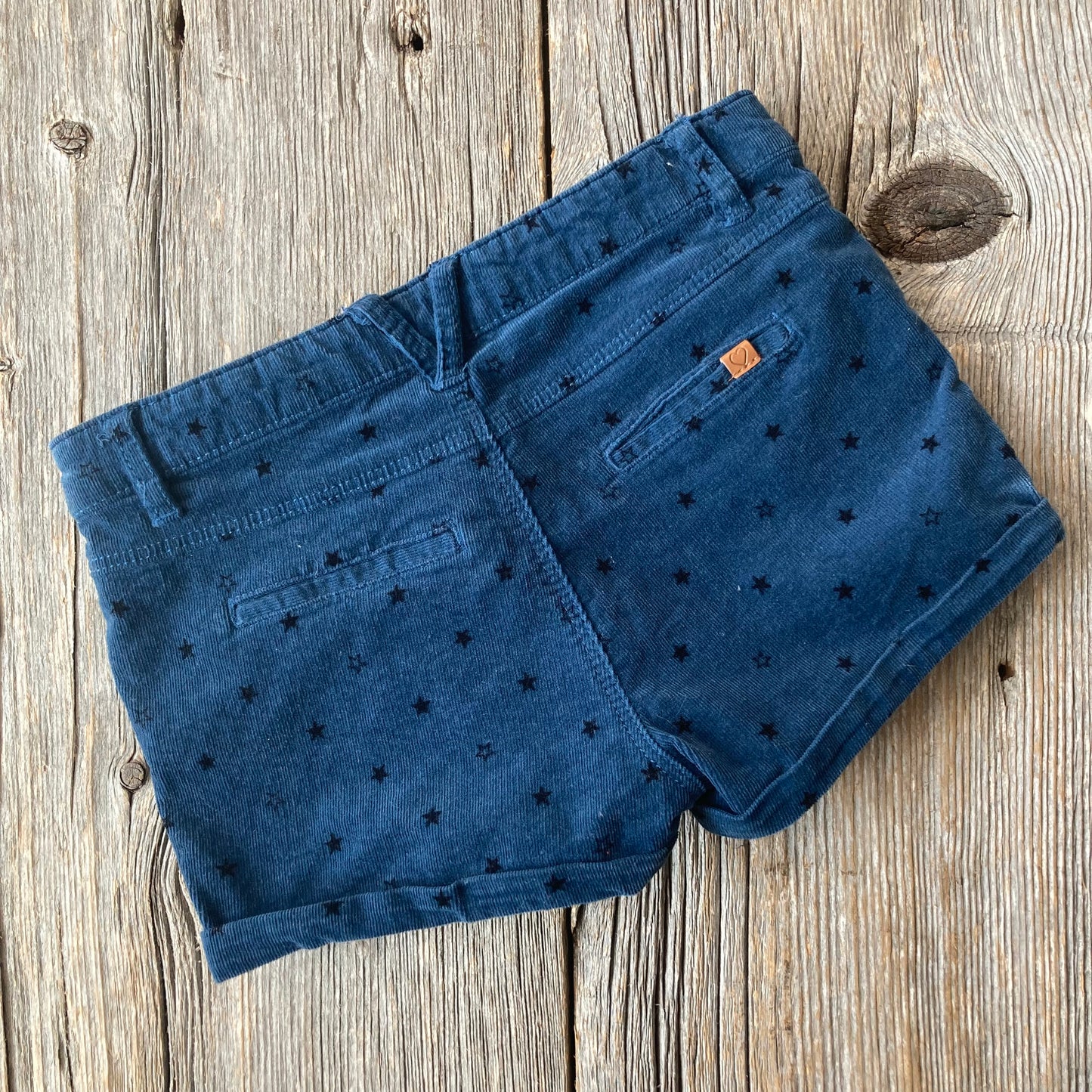 Shorts en velours côtelé 12-18M, par Zara