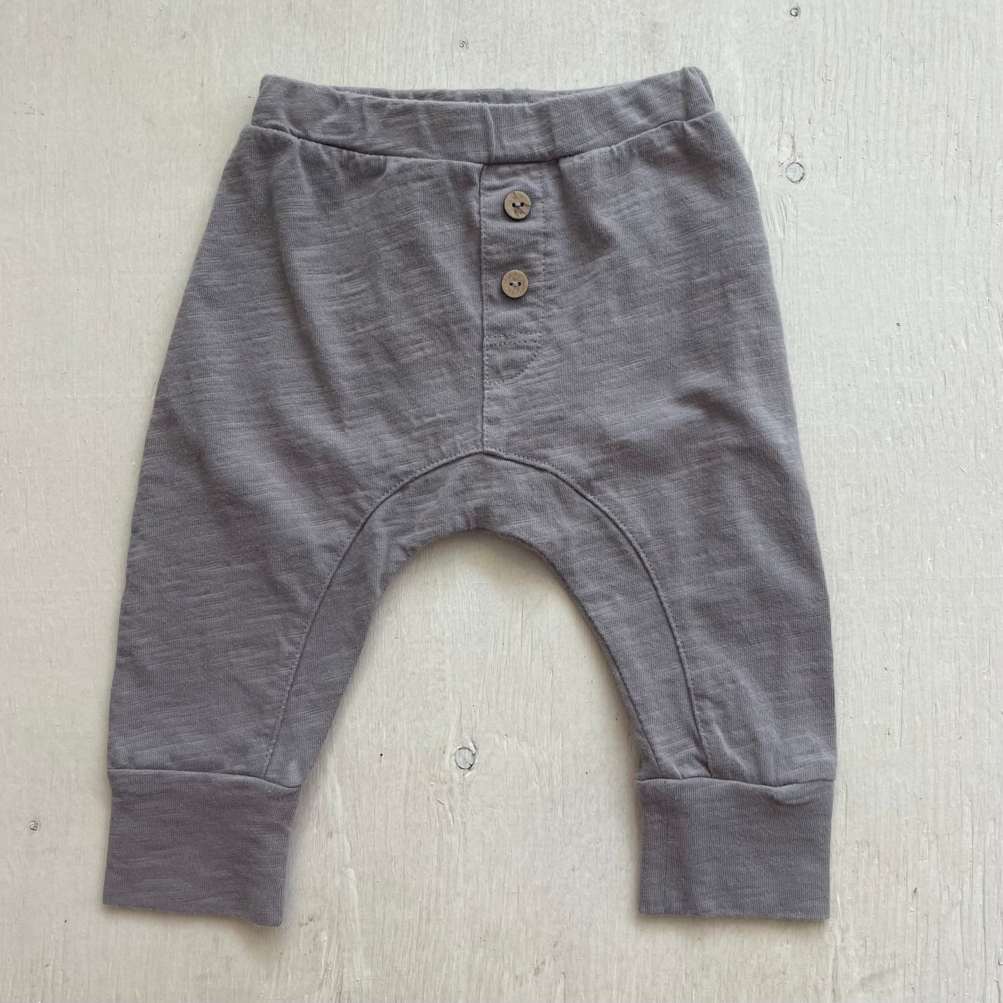 Pantalons 0-3M, par Rylee + Cru
