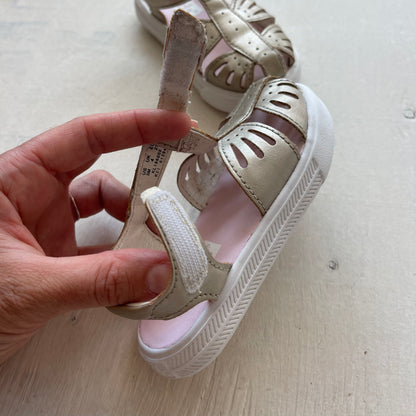 Sandales 5US, par Keds