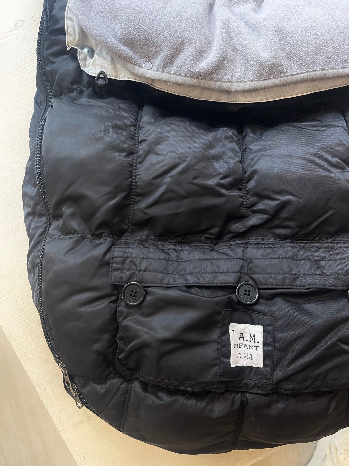 Sac Igloo 6-18M, par 7 A.M.