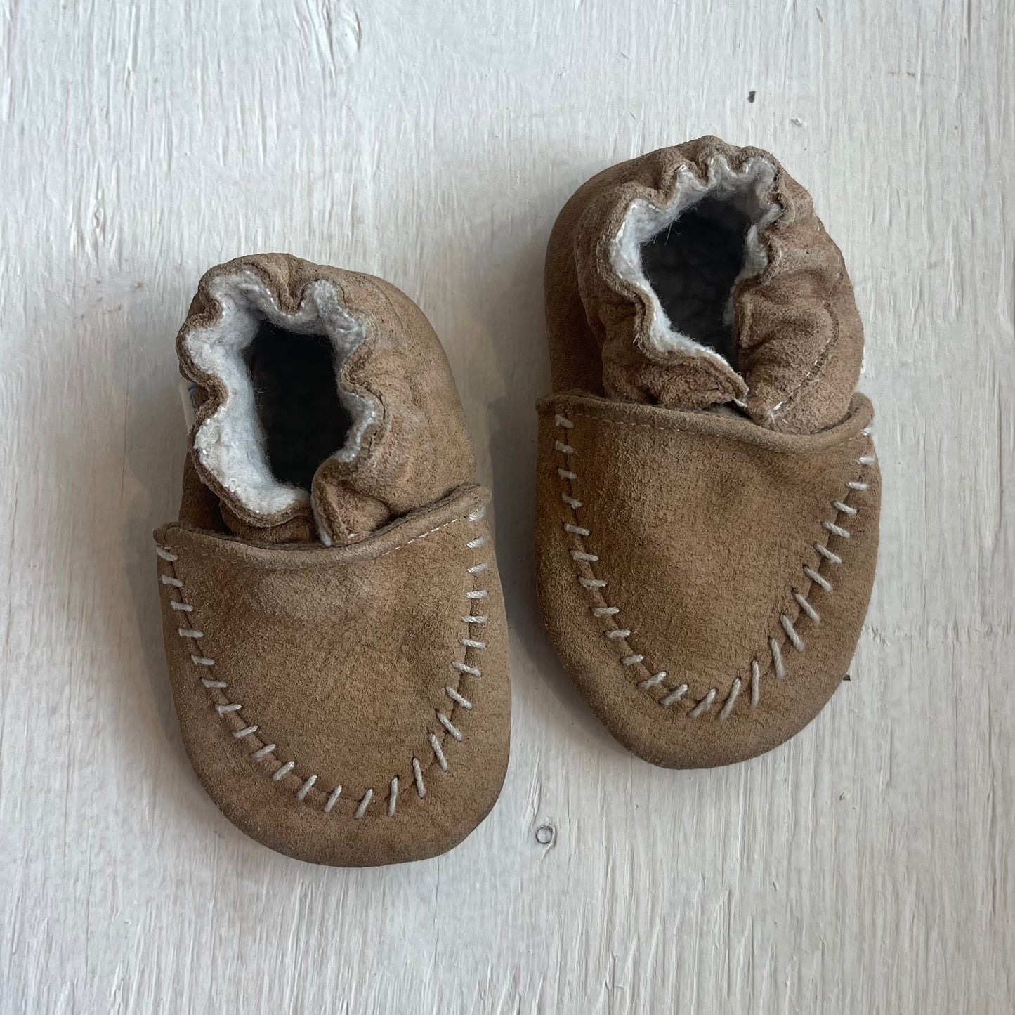 Chaussures en cuir souple 0-6M, par Robeez