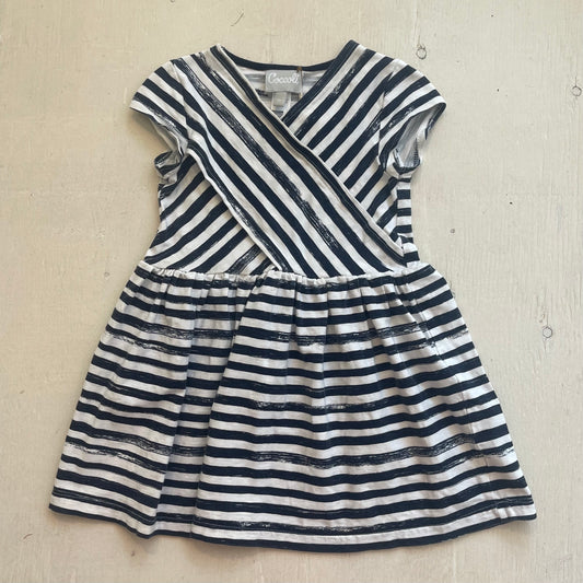 Robe 4Y, par Coccoli
