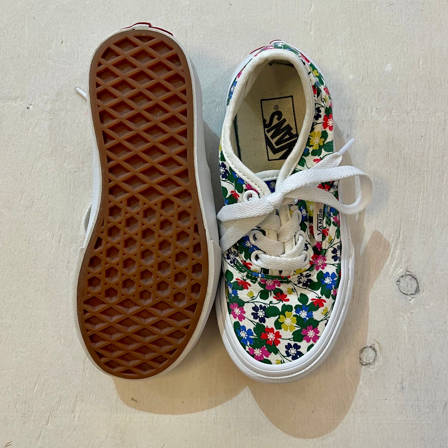 Chaussures Era Junior 12US, par Vans