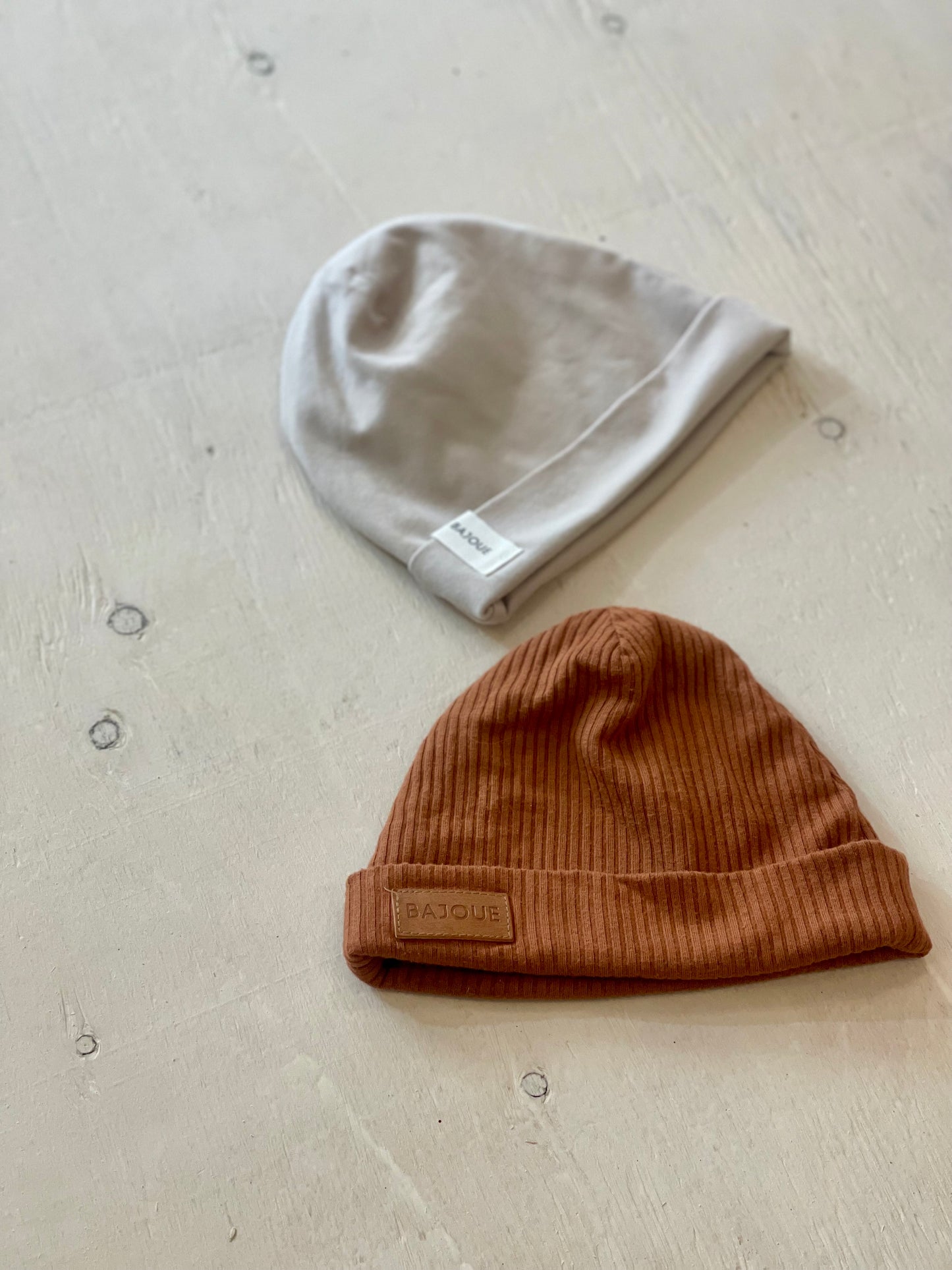 Bonnet 6-24M, par Bajoue