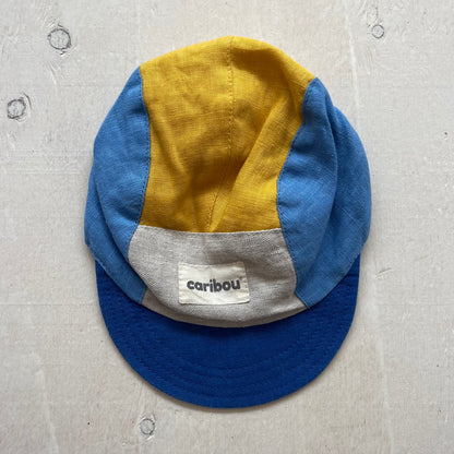 Casquette en lin 4-18M, par Studio Caribou