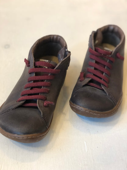 Chaussures en cuir Peu 13US, par Camper