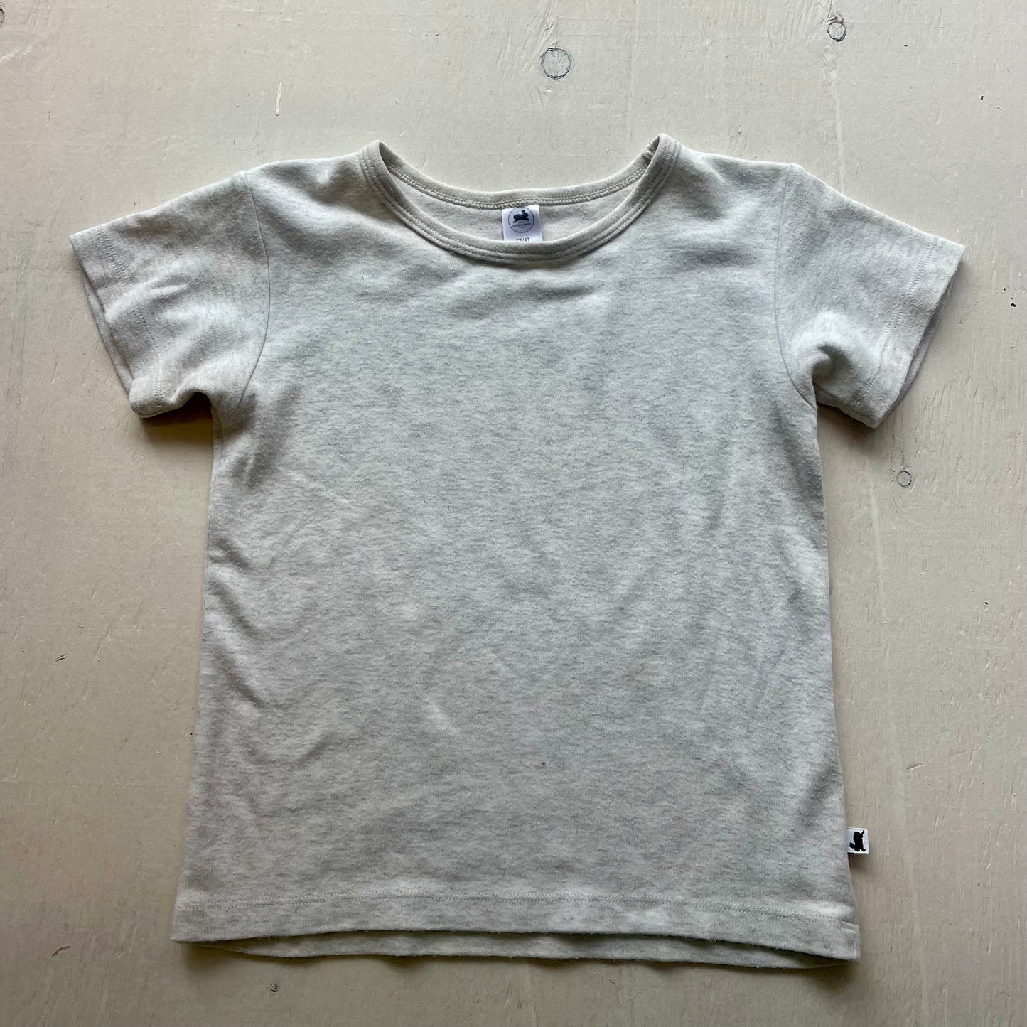 T-Shirt 3-4Y, par Little & Lively