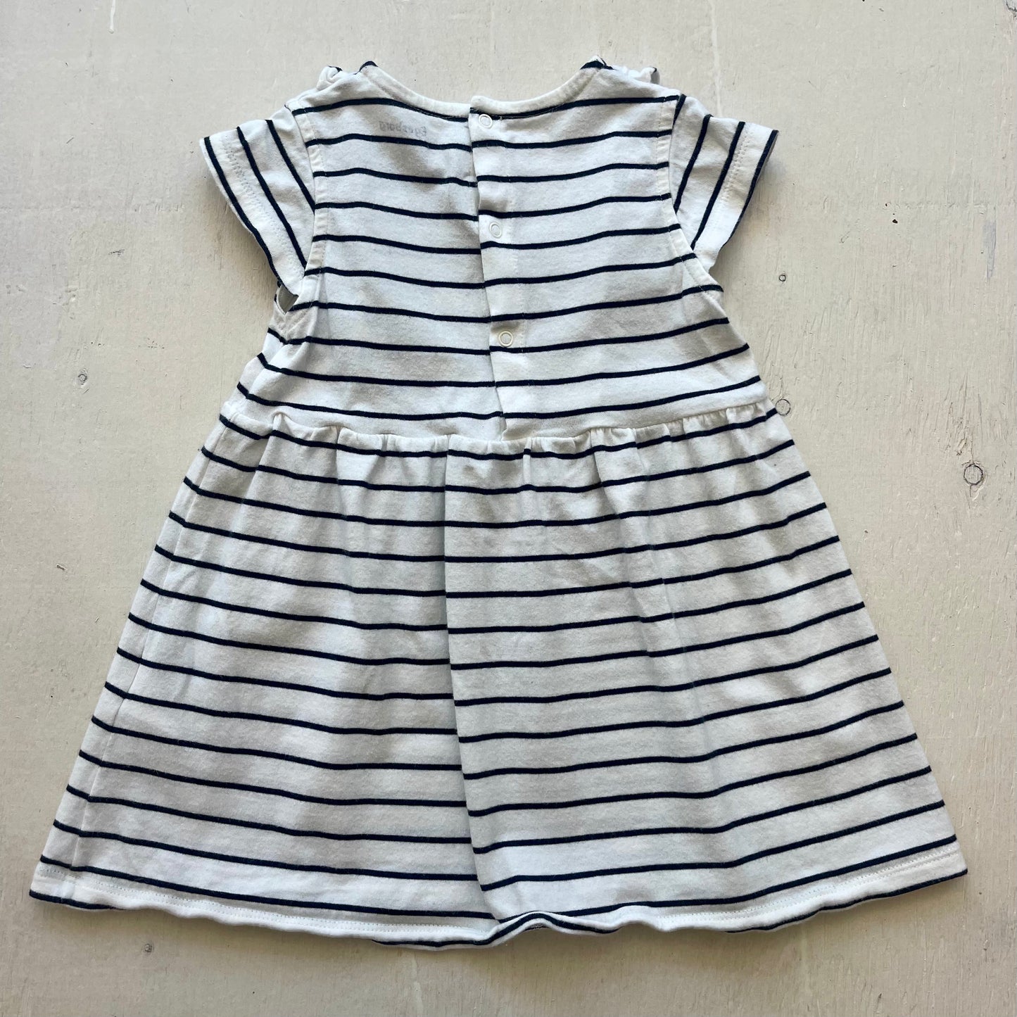 Robe 24M, par Petit bateau