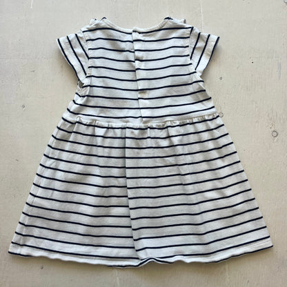 Robe 24M, par Petit bateau