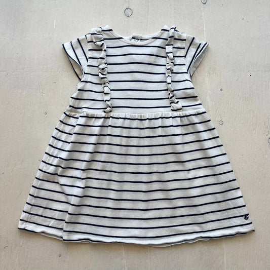 Robe 24M, par Petit bateau
