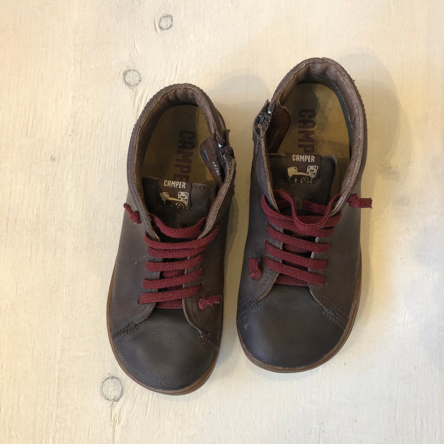 Chaussures en cuir Peu 13US, par Camper