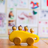 Minibus avec figurines
